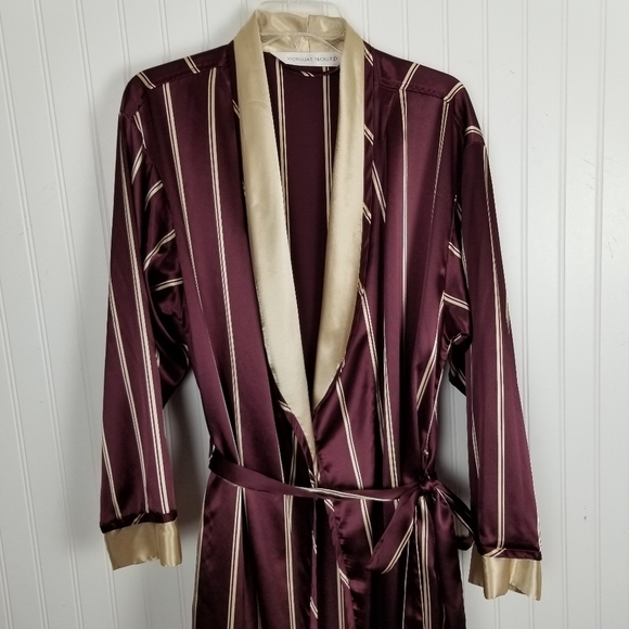 Victorias Secret Pajamas  Robe 3 Piece Set Size L/M Maxi Length Maroon & Gold - Picture 16 of 16